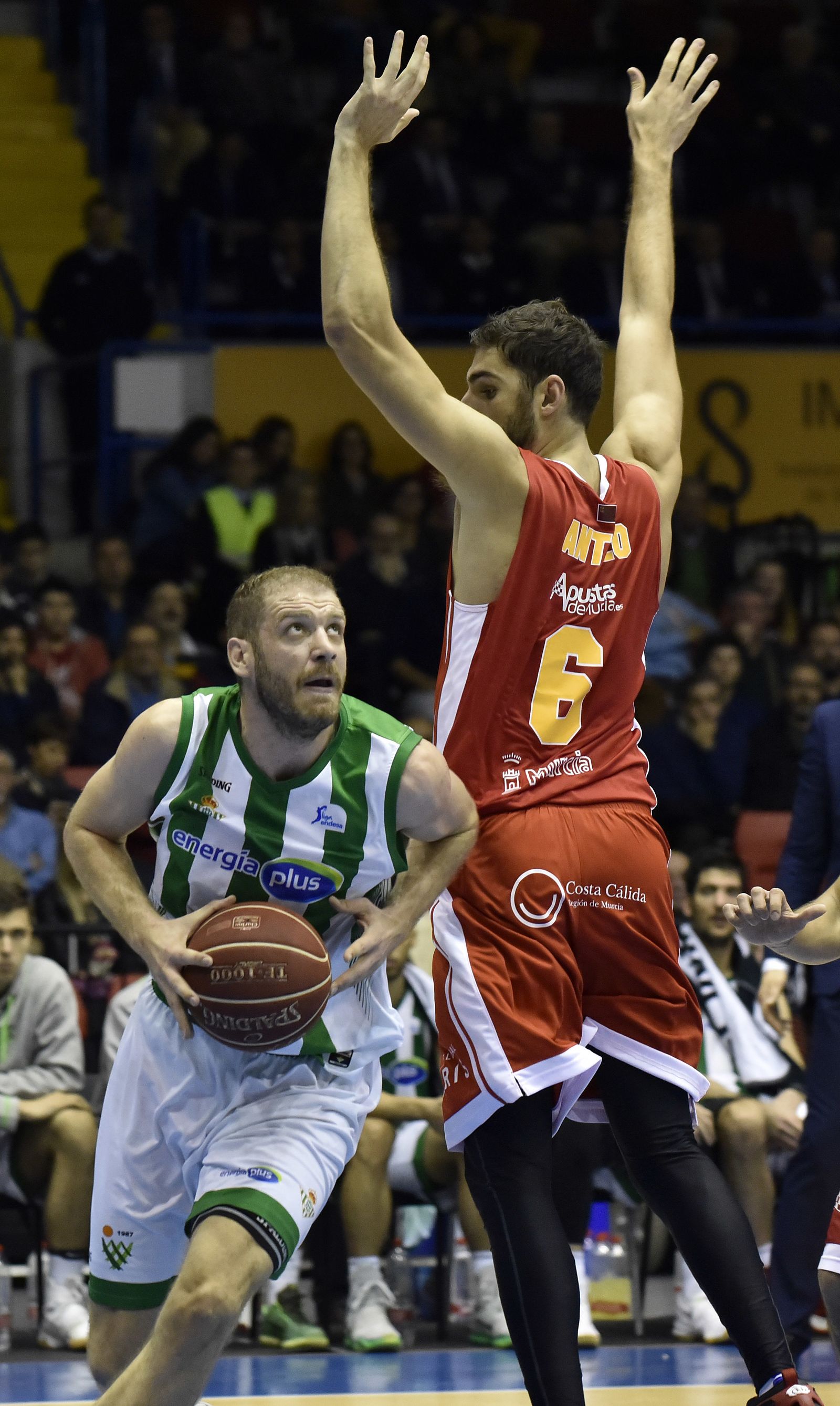 Imágenes del Betis E-Plus-UCAM Murcia