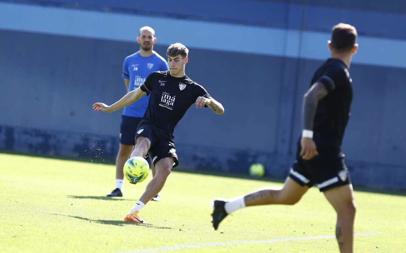 Las fotos del entrenamiento del Málaga CF antes de la visita del Oviedo
