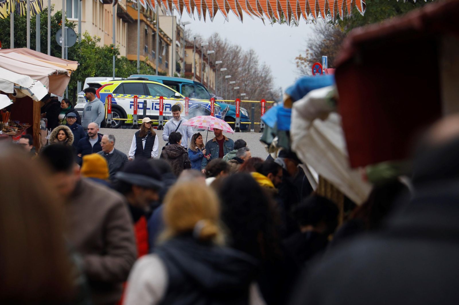 La borrasca Éowyn no consigue deslucir el Mercado Andalusí, en imágenes