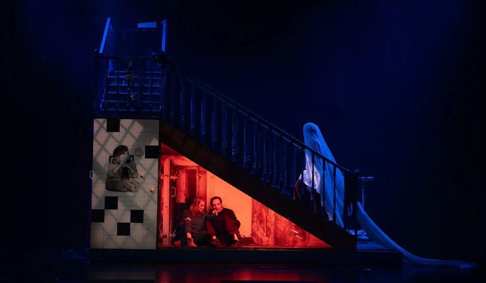 Un momento de la obra de teatro 'El cuarto de atrás'.