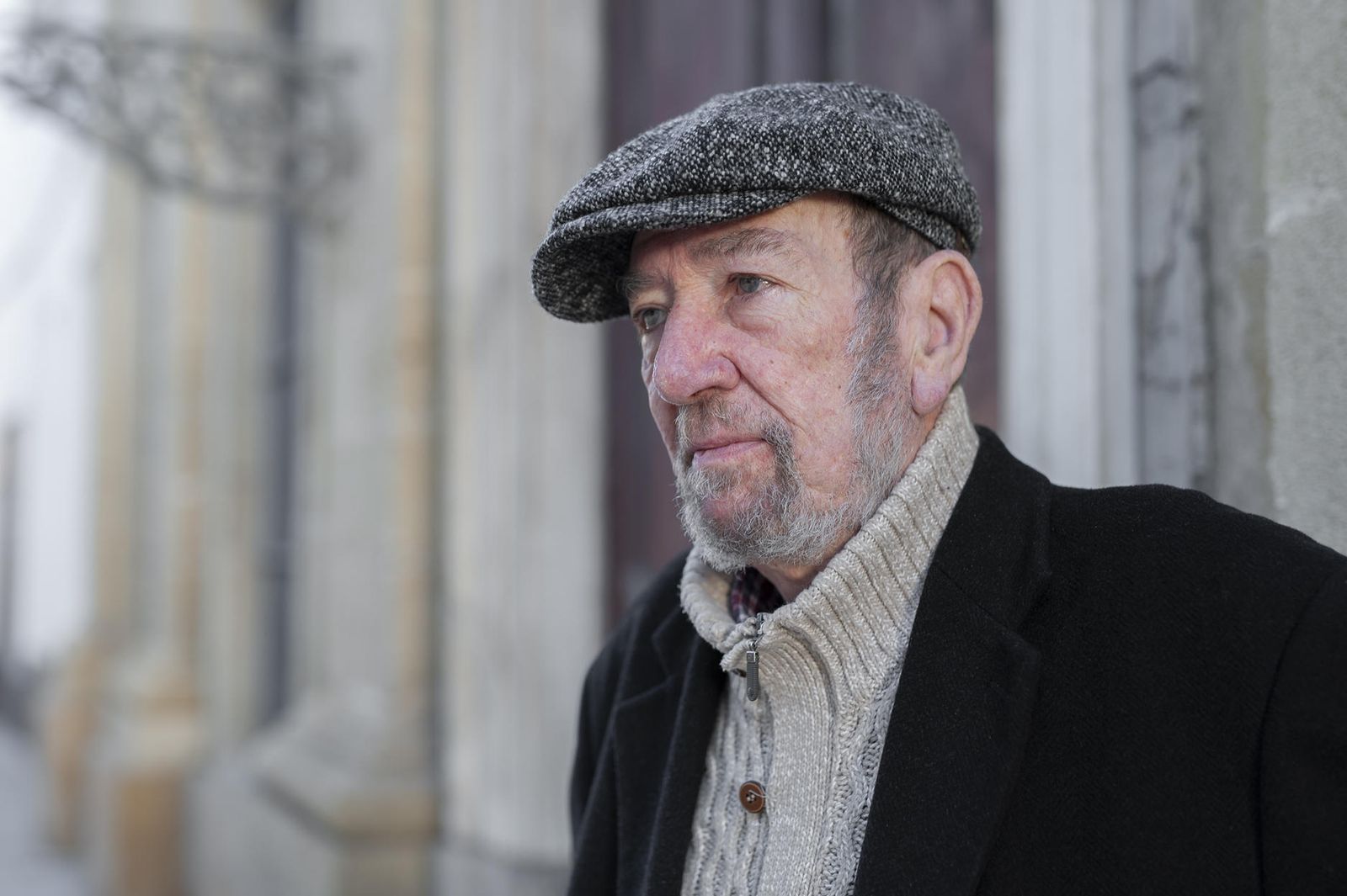 El escritor Guillermo Alonso del Real.