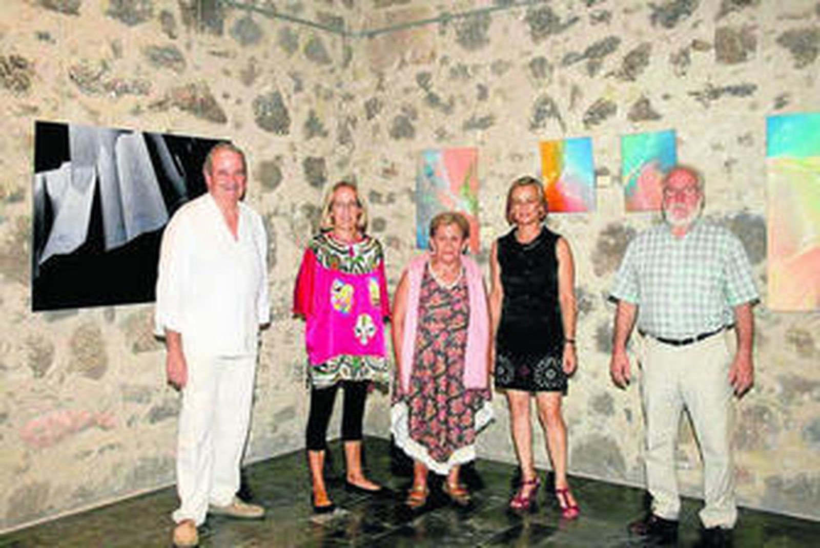 Las dos artistas en la inauguración de sendas exposiciones.