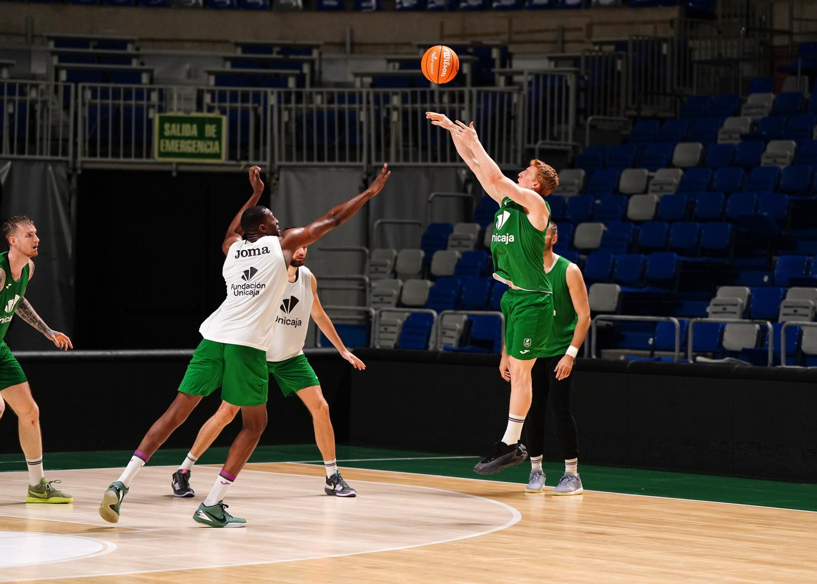 El Unicaja vuelve a tomar el Carpena El Unicaja vuelve a tomar el Carpena