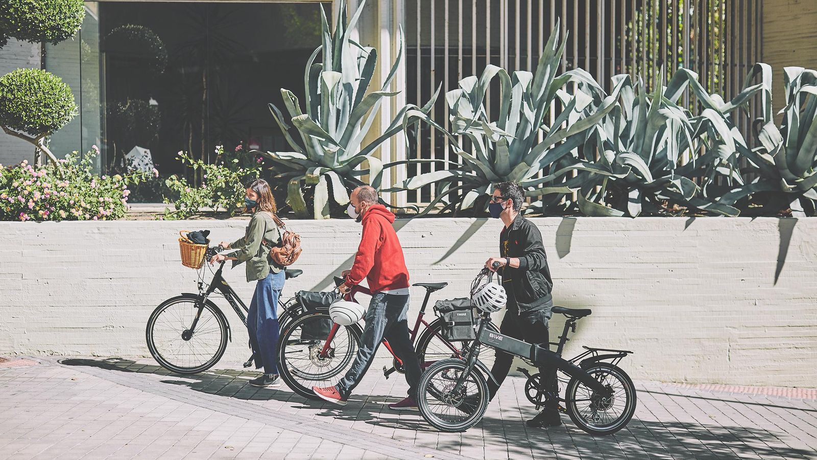Diferentes tipos de bici de Bive, desde la plegable mecánica a la eléctrica.