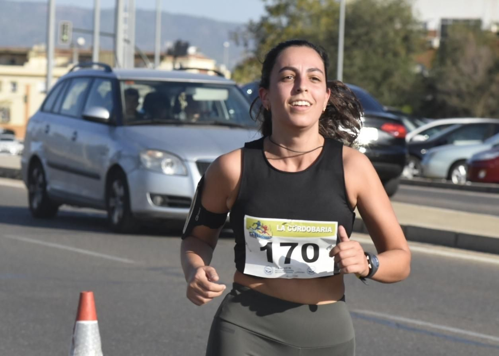 La Cordobaria llena de solidaridad en el Balcón de Guadalquivir de Córdoba, en imágenes
