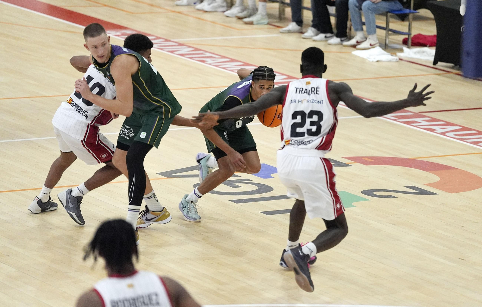 Unicaja Alhaurín de la Torre-Casademont Zaragoza, en fotos