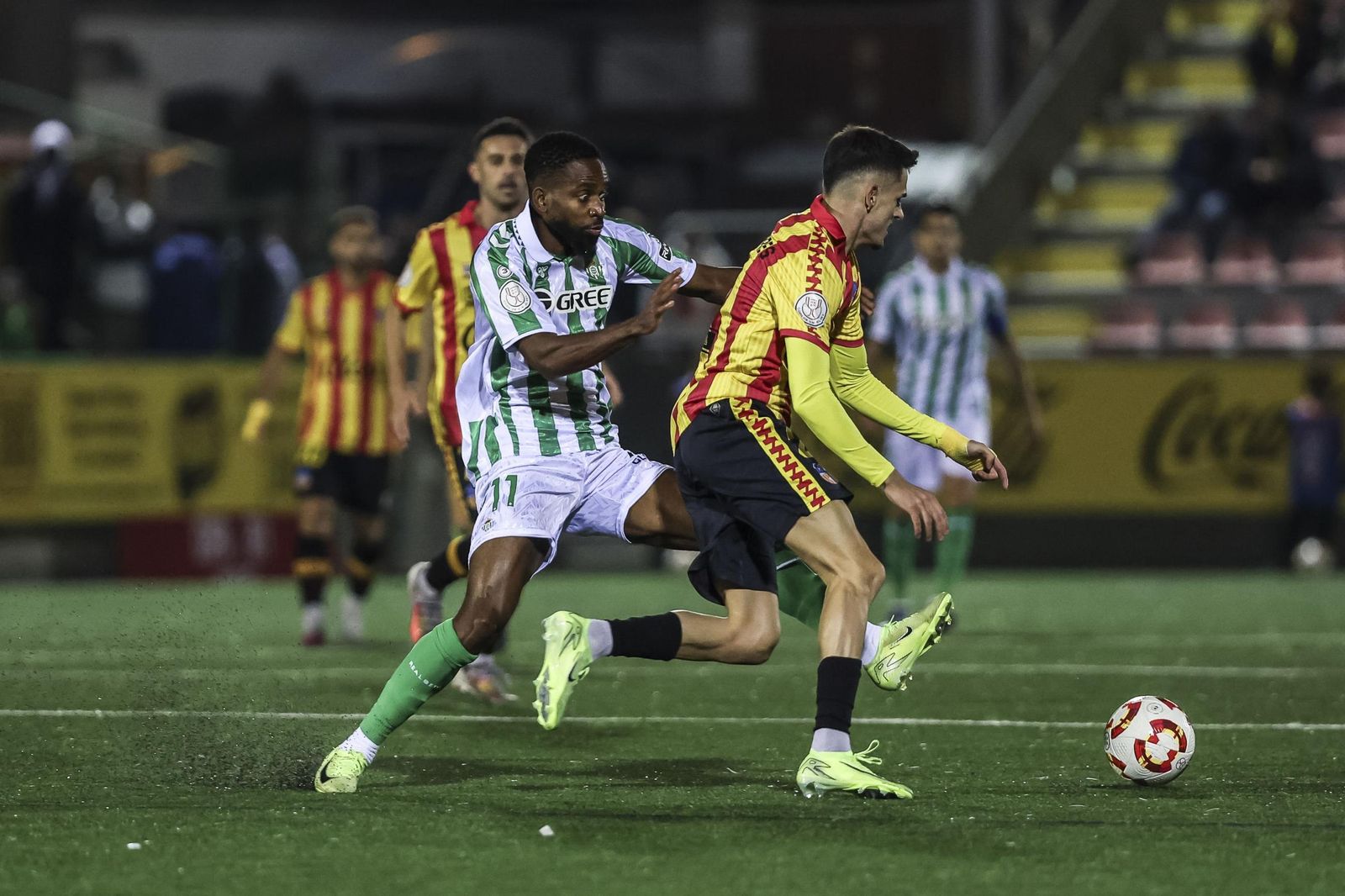 Las fotos del Sant Andreu - Betis de Copa del Rey