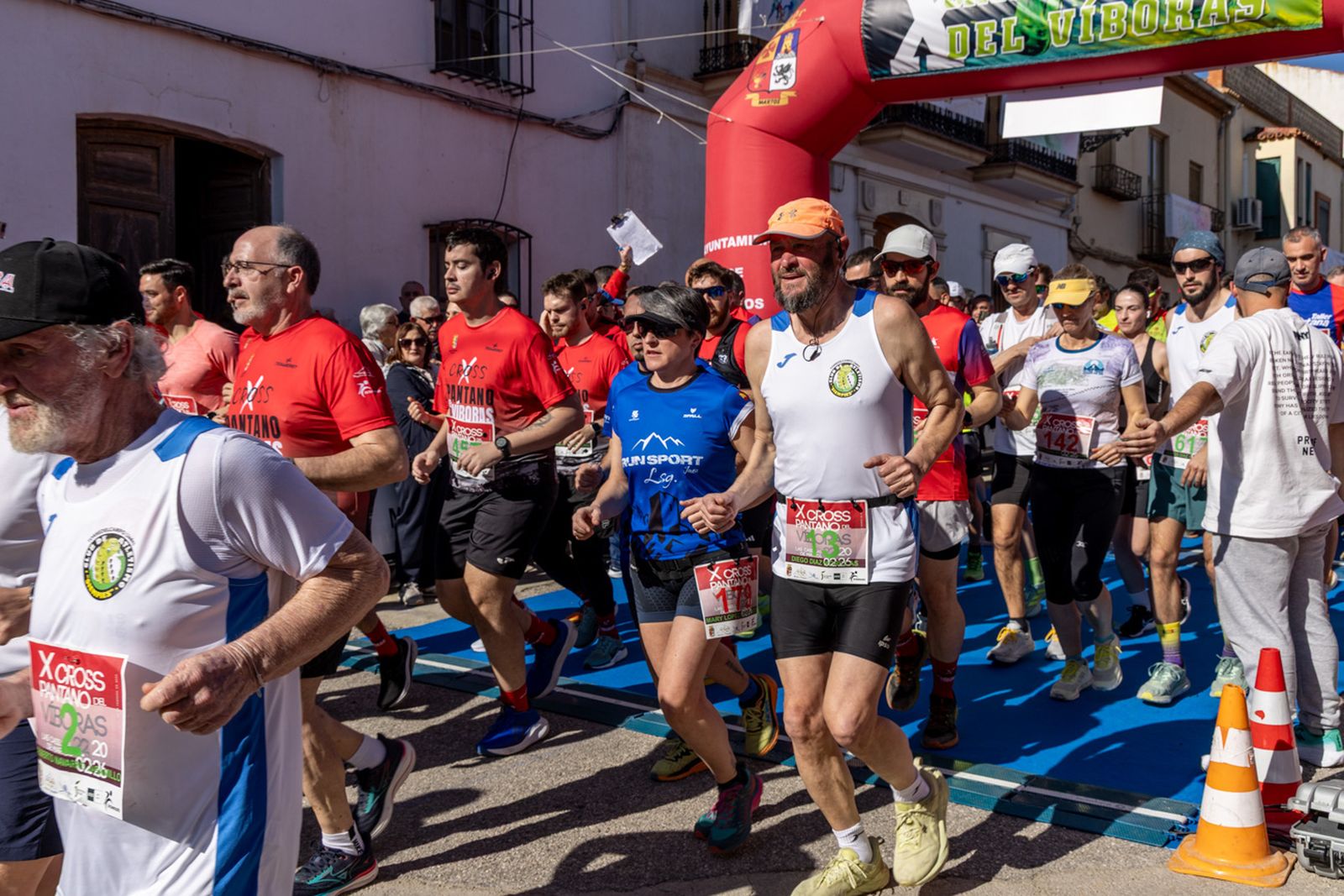 En imágenes: Atletas y aficionados vibran en el X Cross Pantano del Víboras (1)