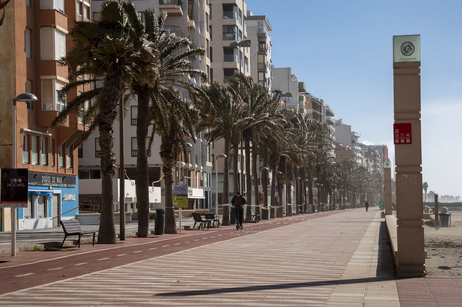 La Borrasca Leonardo se ensaña con Almería, en imágenes