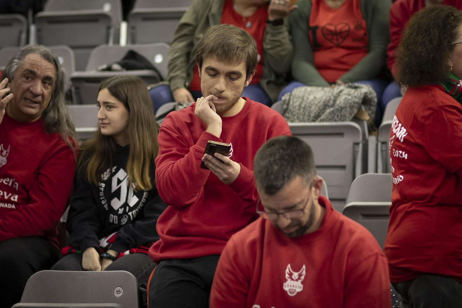 Encuéntrate en la grada del Palacio en el Covirán Granada-UCAM Murcia