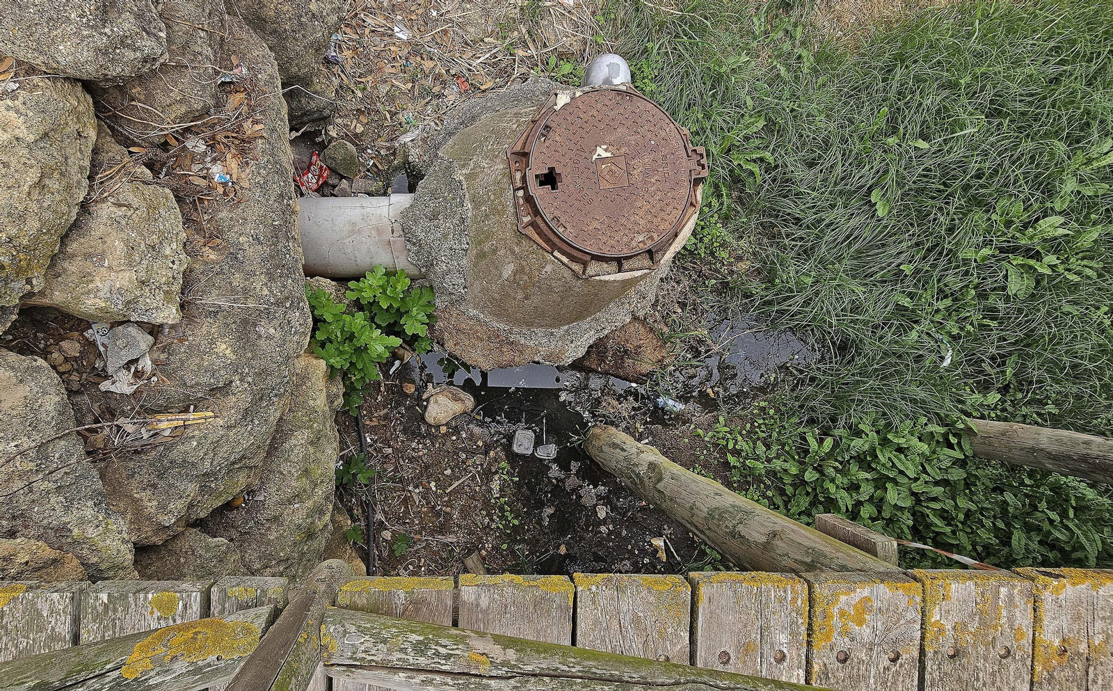 Fotos de los desperfectos en las barriadas de Getares en Algeciras