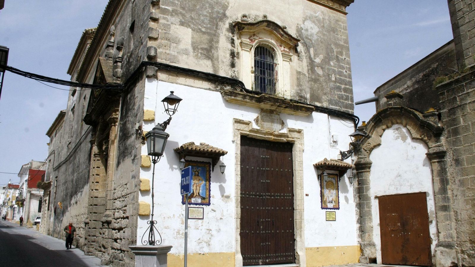 La misma imagen de la capilla de La Aurora, en marzo.