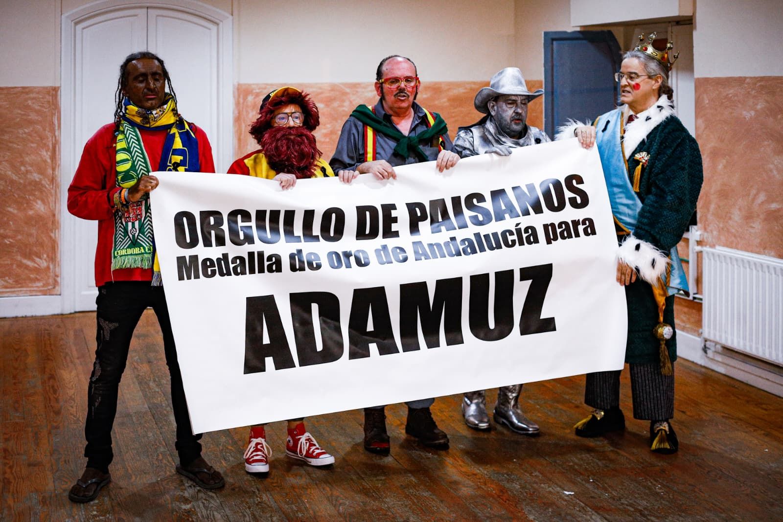 Búscate entre las mejores imágenes de la primera sesión de cuartos del COAC 2026