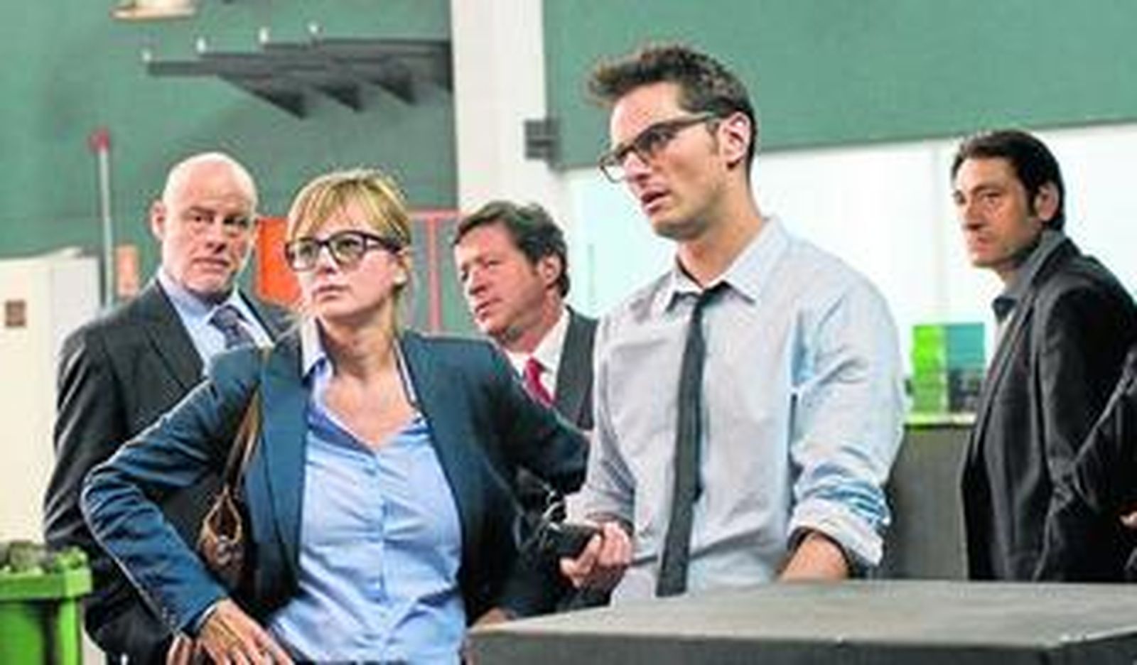 Enma Suárez y Asier Etxeandía forman parte de la Comisión de Investigación del vuelo IL 8714.