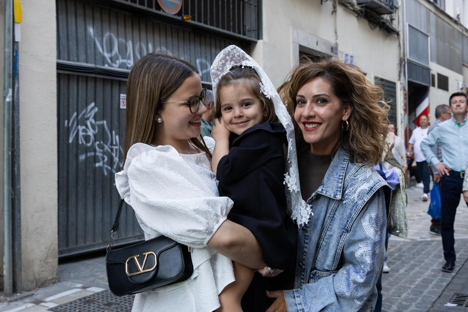 Procesiones infantiles y cruces del 2 de mayo