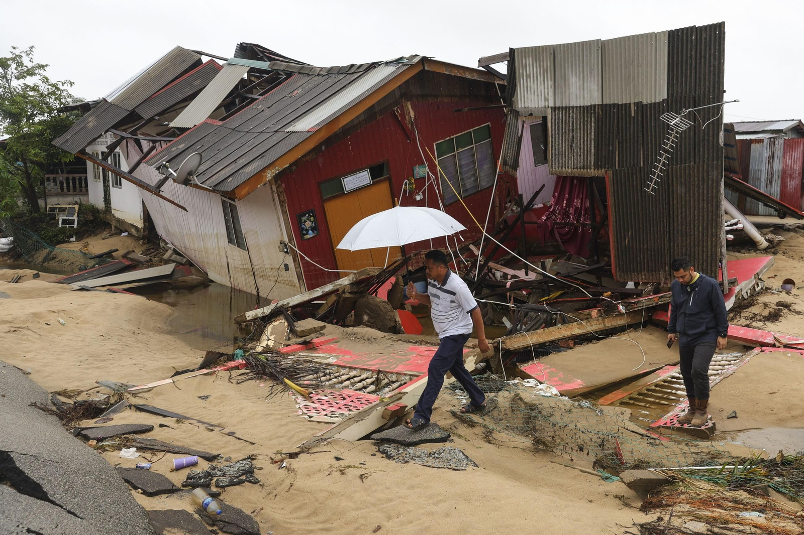 Las devastadoras imágenes de las graves inundaciones en Malasia