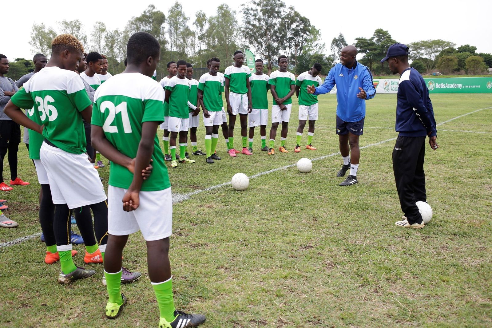 Las imágenes de la academia del Betis en Zimbaue
