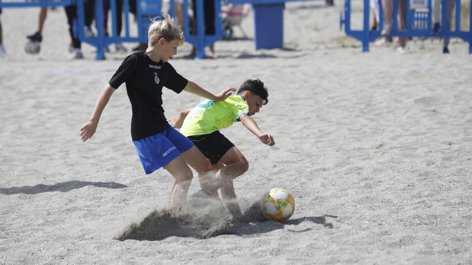 Las fotos de la III Copa Provincial de fútbol playa Ciudad de La Línea