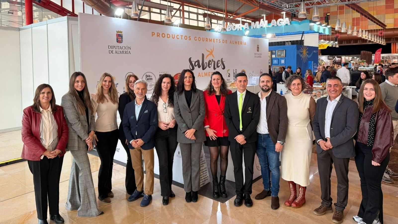 Responsables de Diputación y empresas de Sabores Almería en Málaga.