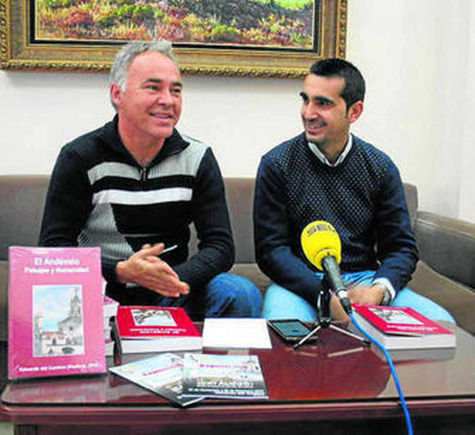 Juan Carlos Castilla y Juan Alcaría, en la presentación del libro.
