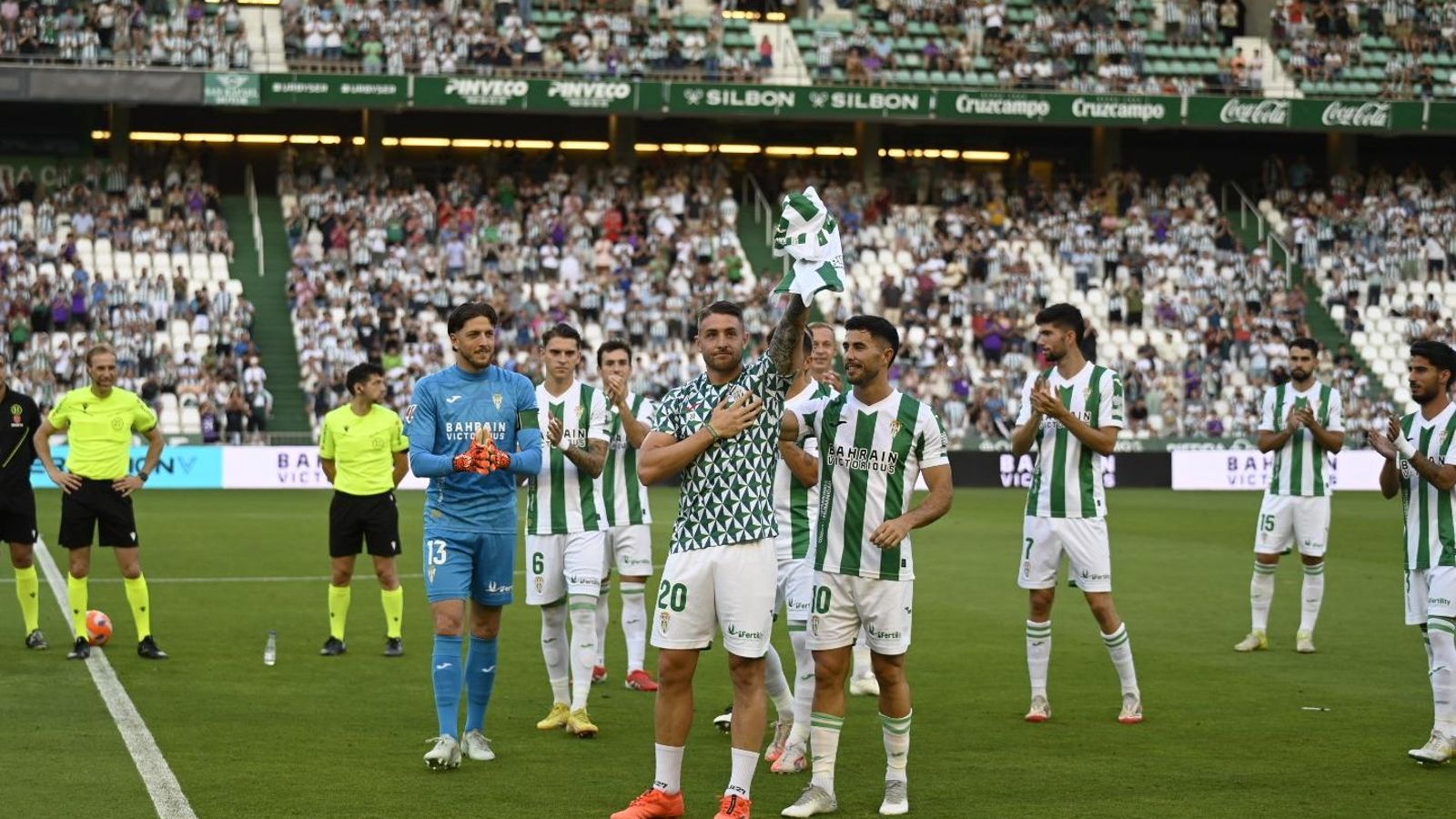 Las mejores fotos del ambiente en El Arcángel para el Córdoba CF - Albacete
