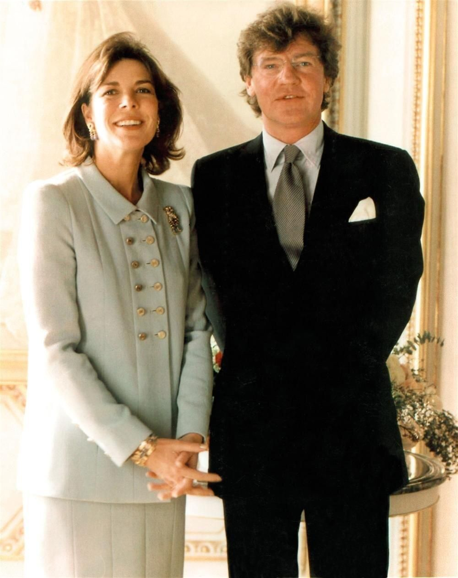 Carolina de Mónaco y Ernesto de Hannover en su boda en 1999