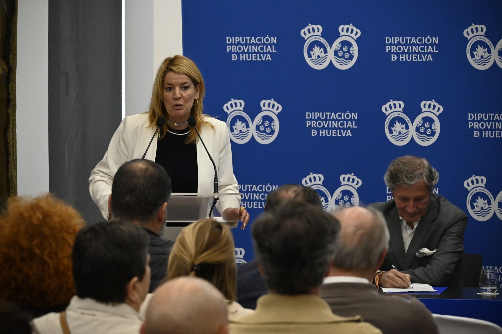 Presentación del libro `Ovalle, reportero gráfico´ en imágenes