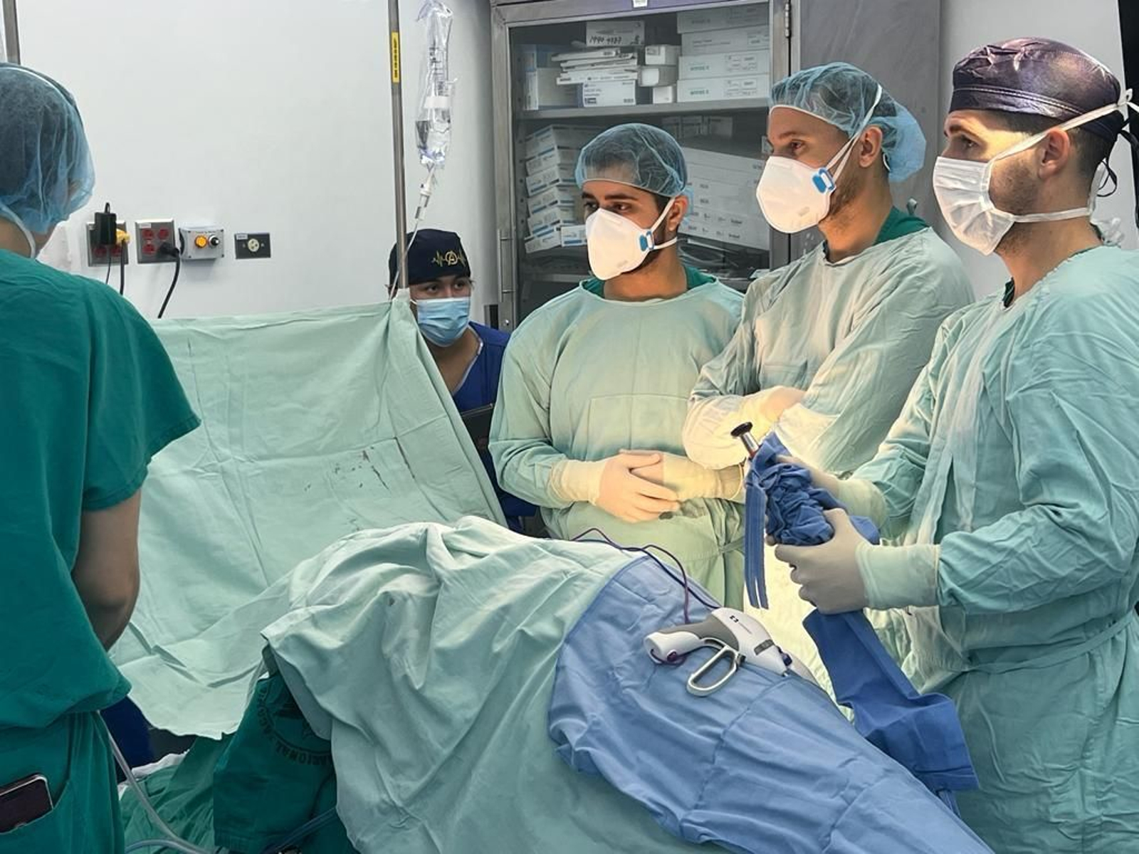 Sesiones de entrenamiento a los profesionales locales de San Salvador