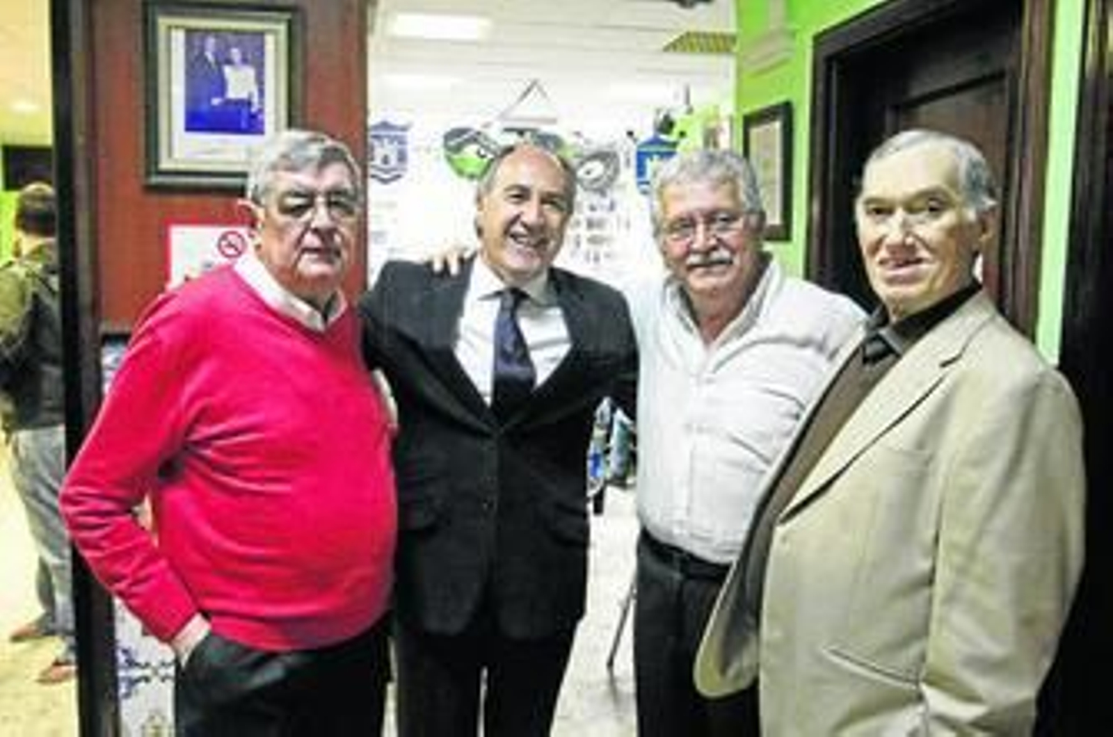 Un instante del acto organizado por Cine Cómico, que contó con la visita del alcalde.