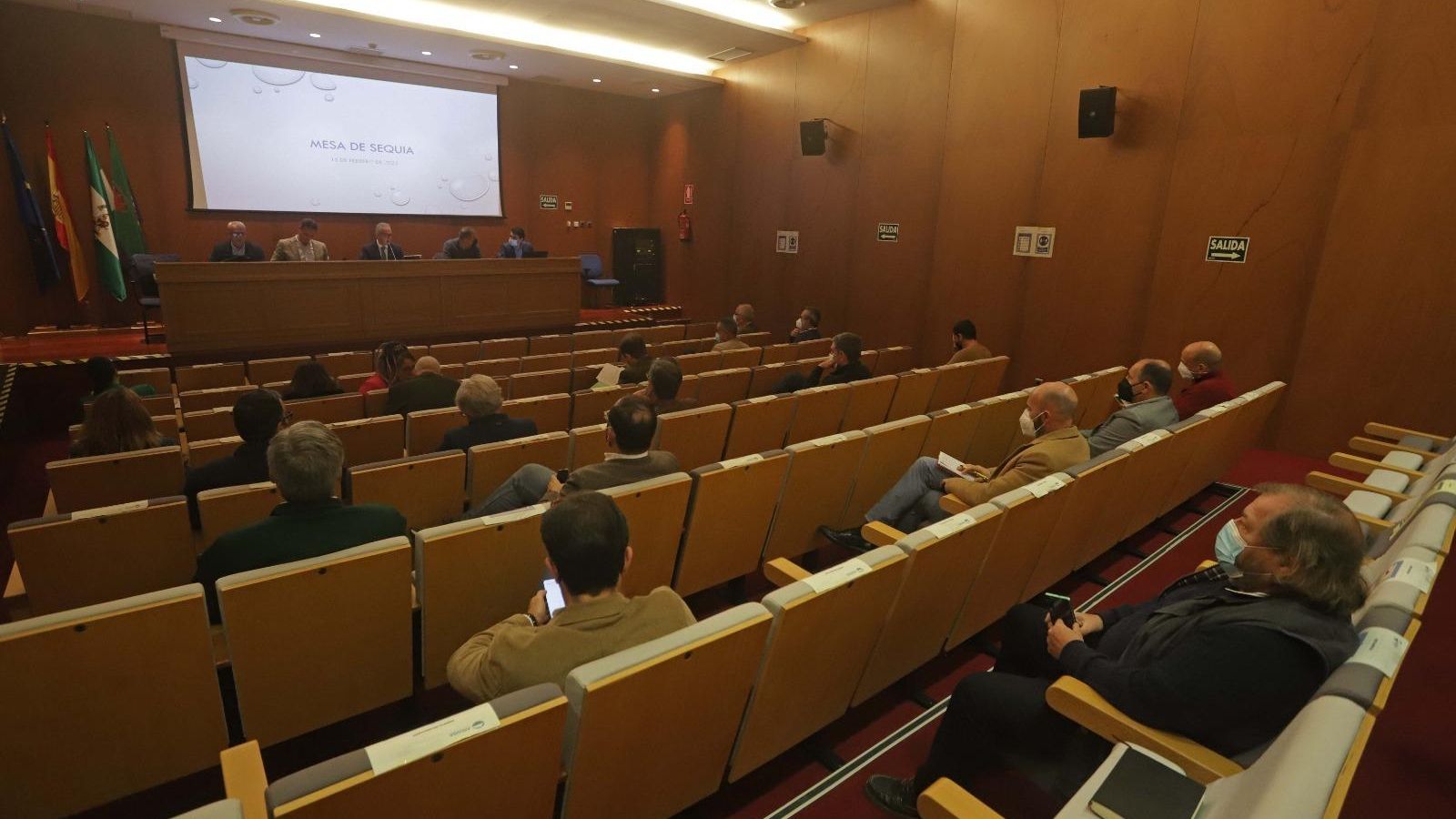 Un momento de la reunión de la Mesa de la Sequía del Campo de Gibraltar.