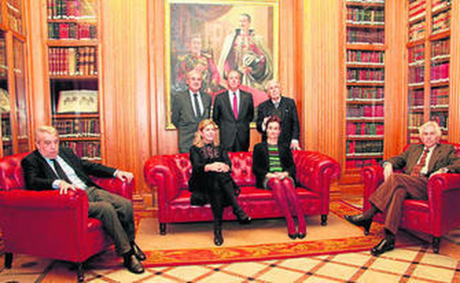 Fotografía de los miembros del jurado entre los que se encontraba el catedrático Enrique Valdivieso.