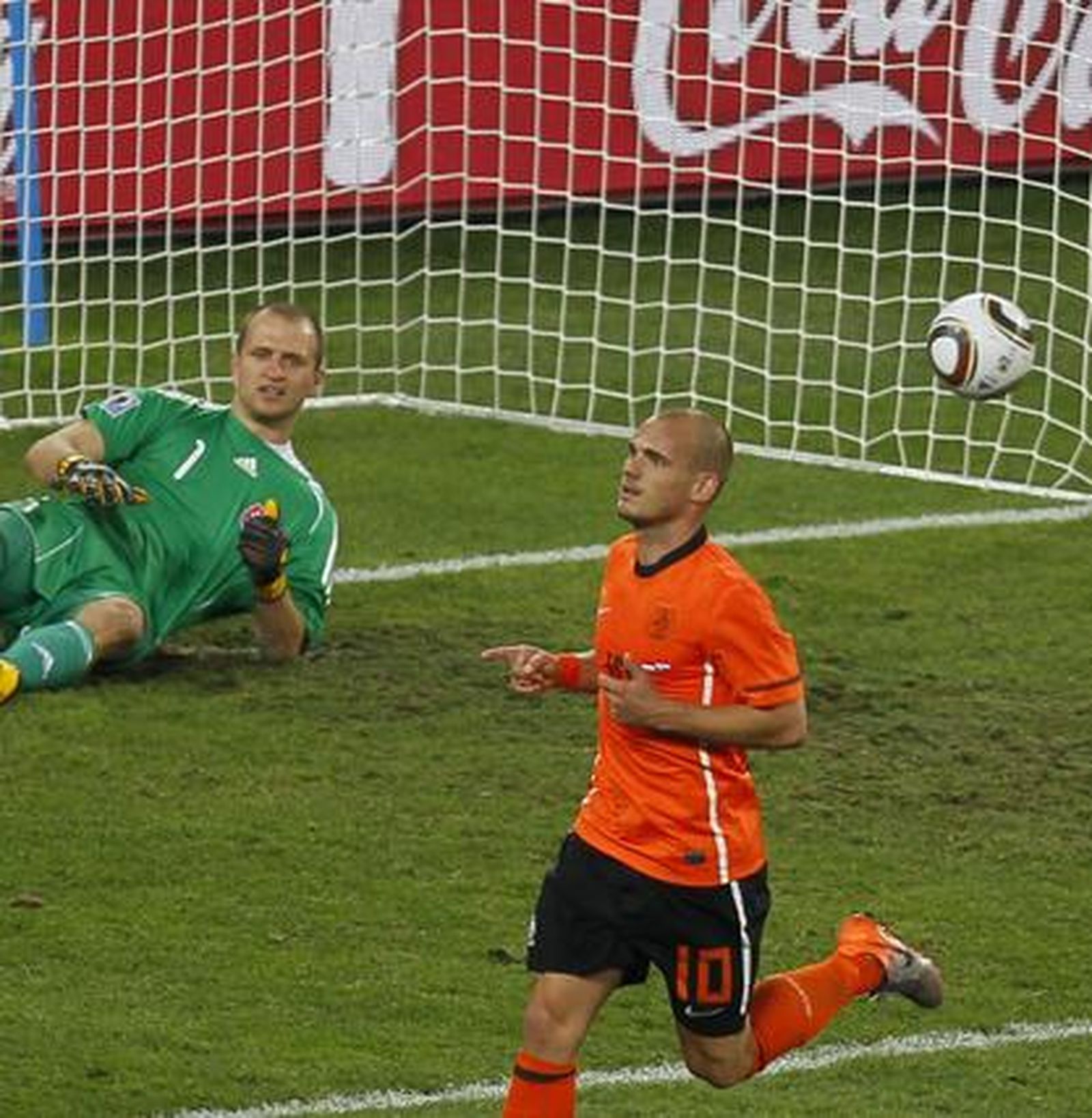 Holanda se mete en cuartos de final después de ganar a Eslovaquia. / AFP