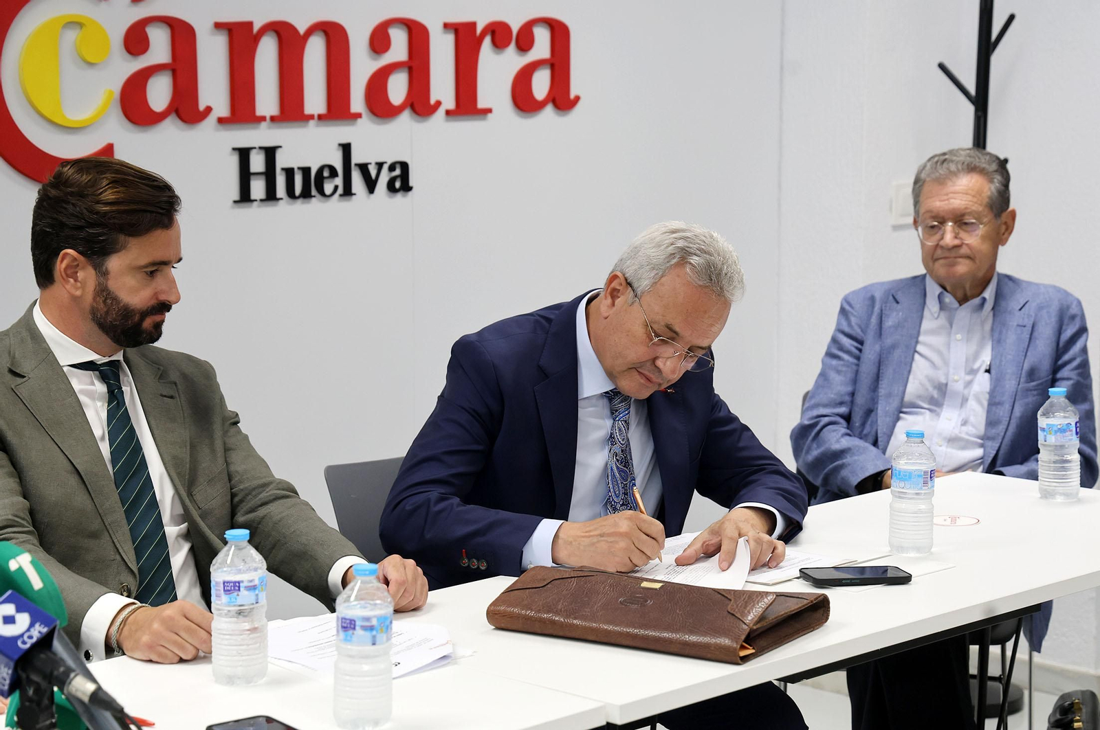 Fotógrafo ALBERTO DOMÍNGUEZ. La Nao, Aeropuerto. Huelva (12).JPG