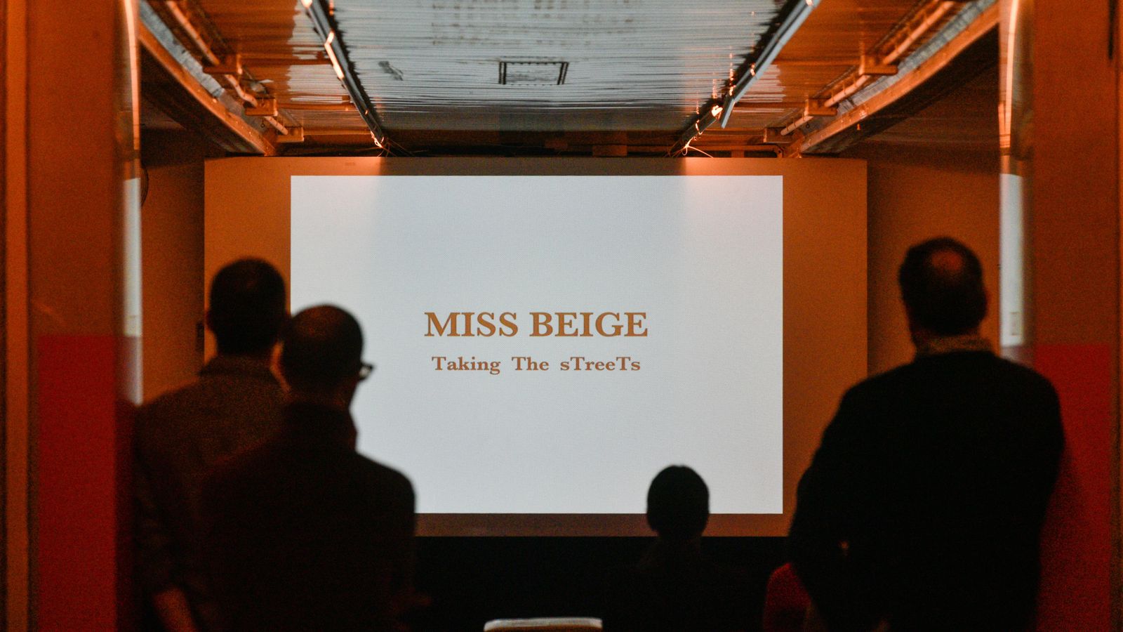 Miss Beige en Alcultura