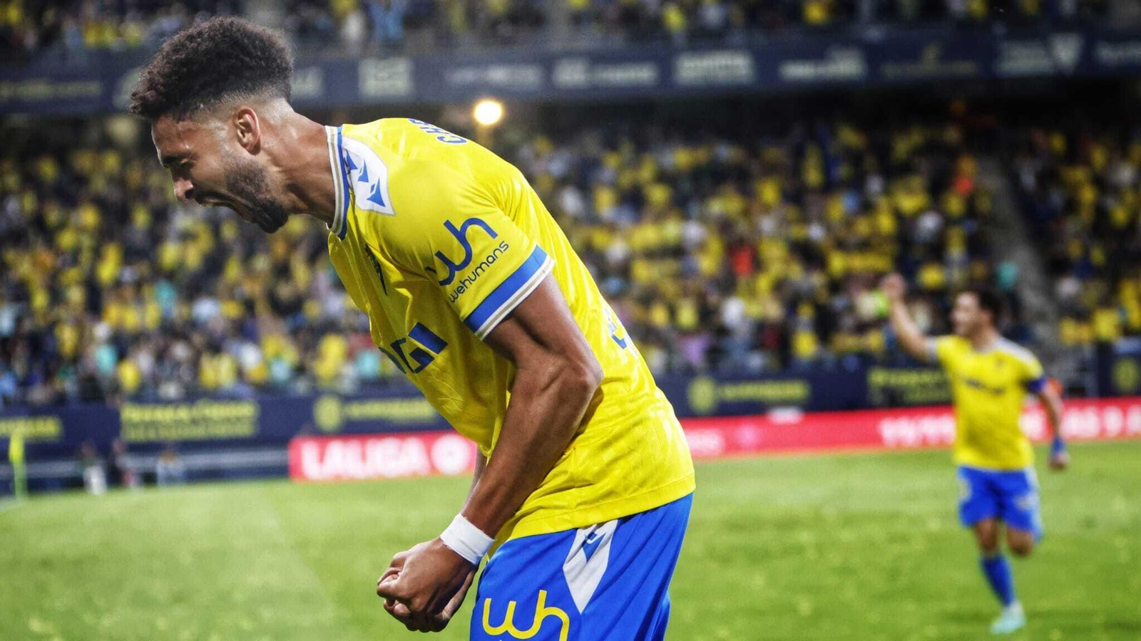 Búscate entre las imágenes del partido Cádiz Cf - Sevilla