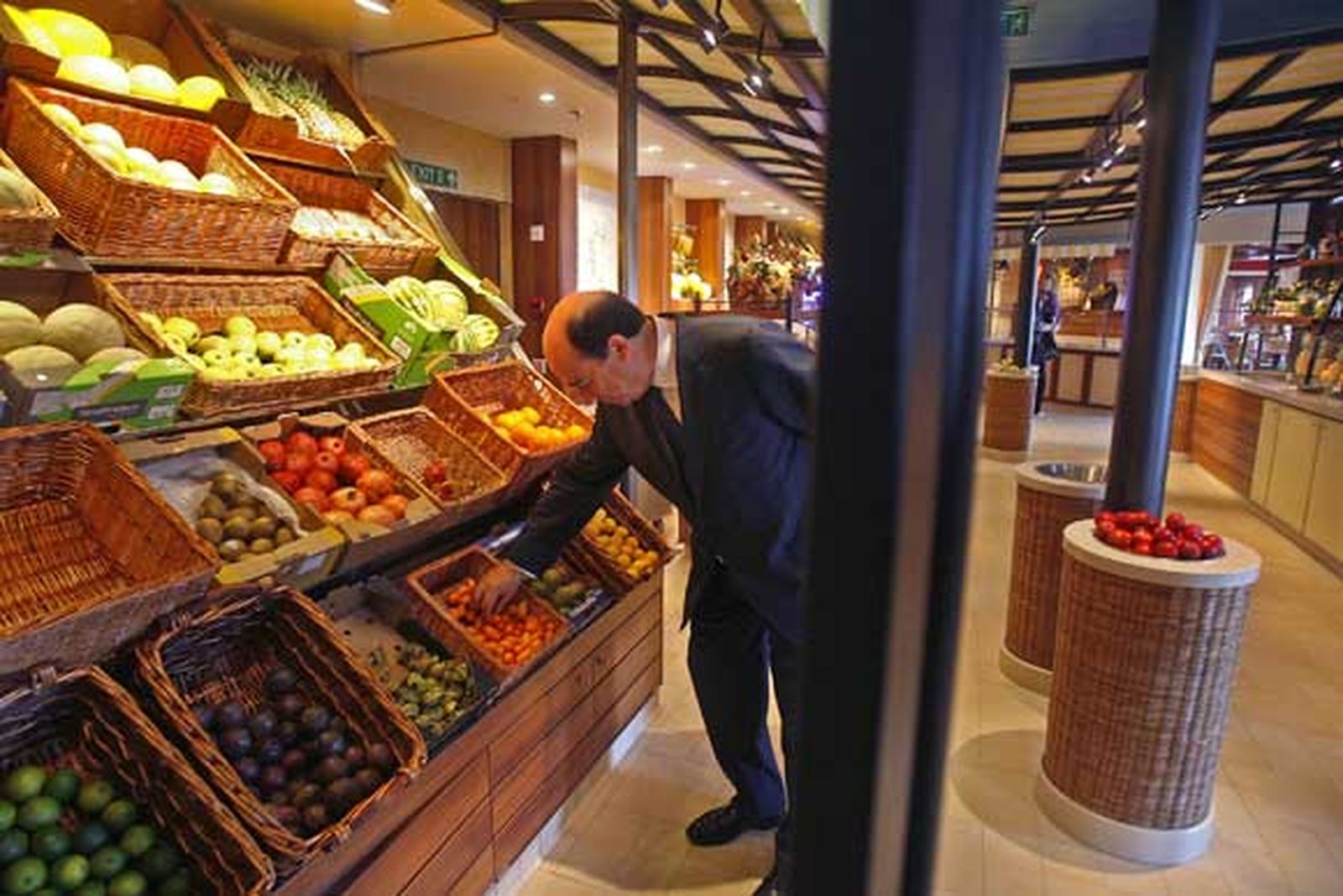 El 'Aidablu' es el primero de los 300 buques de este tipo que atracarán este año en el Puerto de Cádiz

Foto: Joaquin Pino