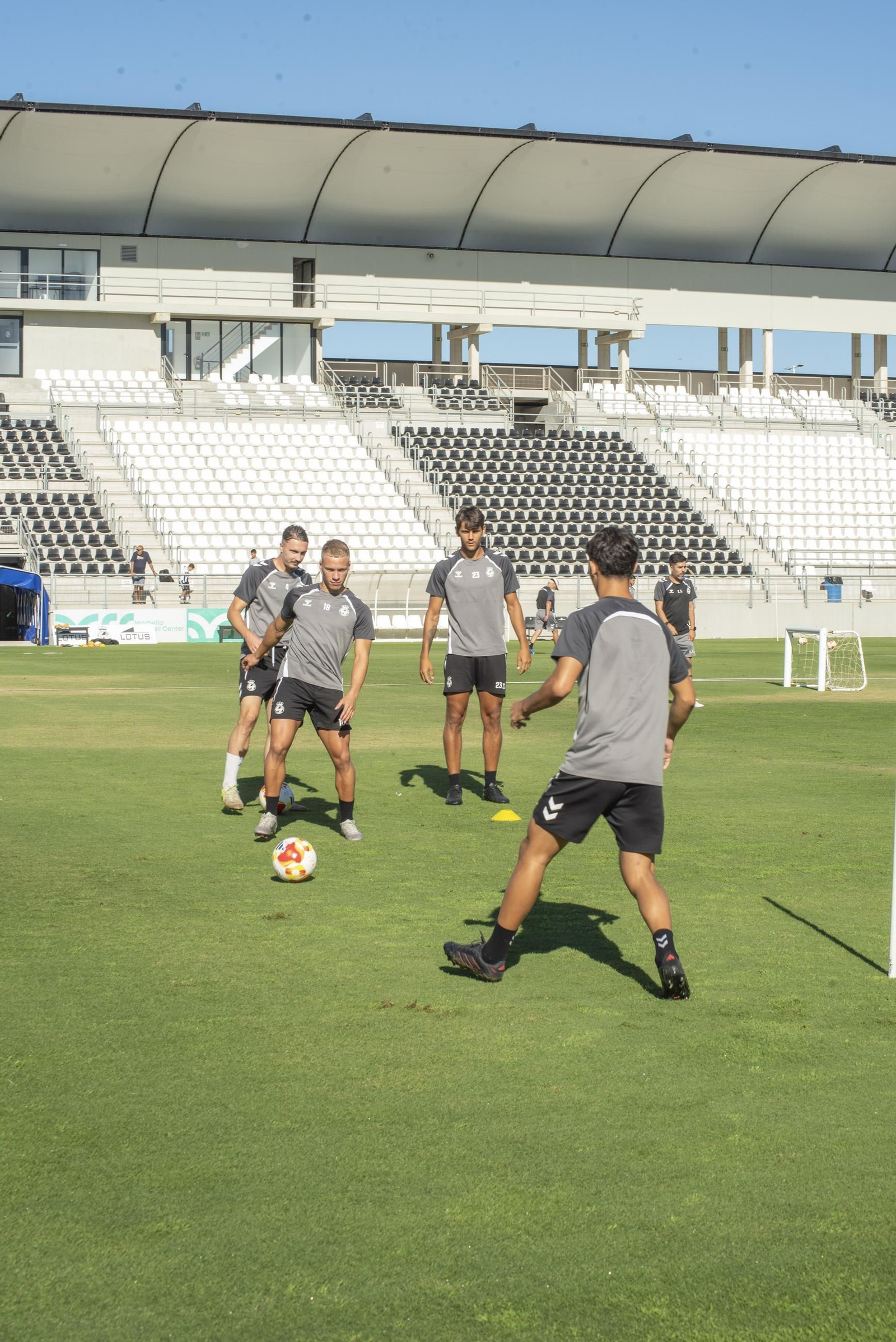 Las fotos del entrenamiento de la Balona del miércoles previo al estreno liguero
