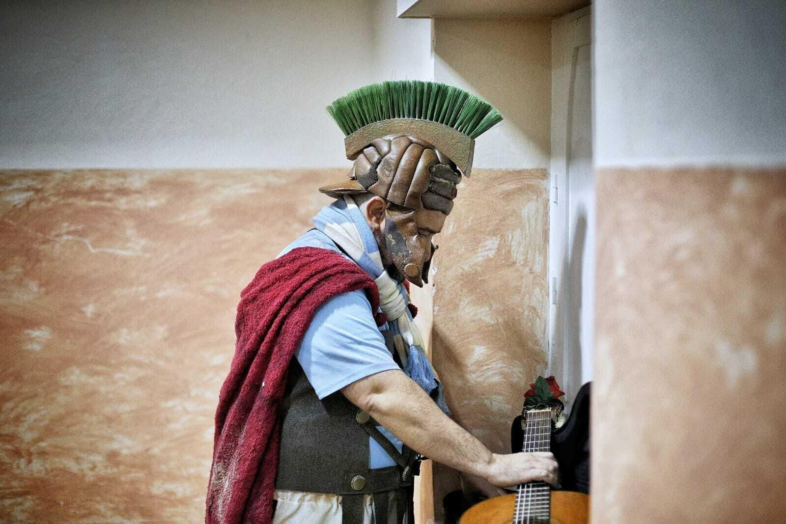 Chirigota 'La chirigota del Lazio' en camerinos