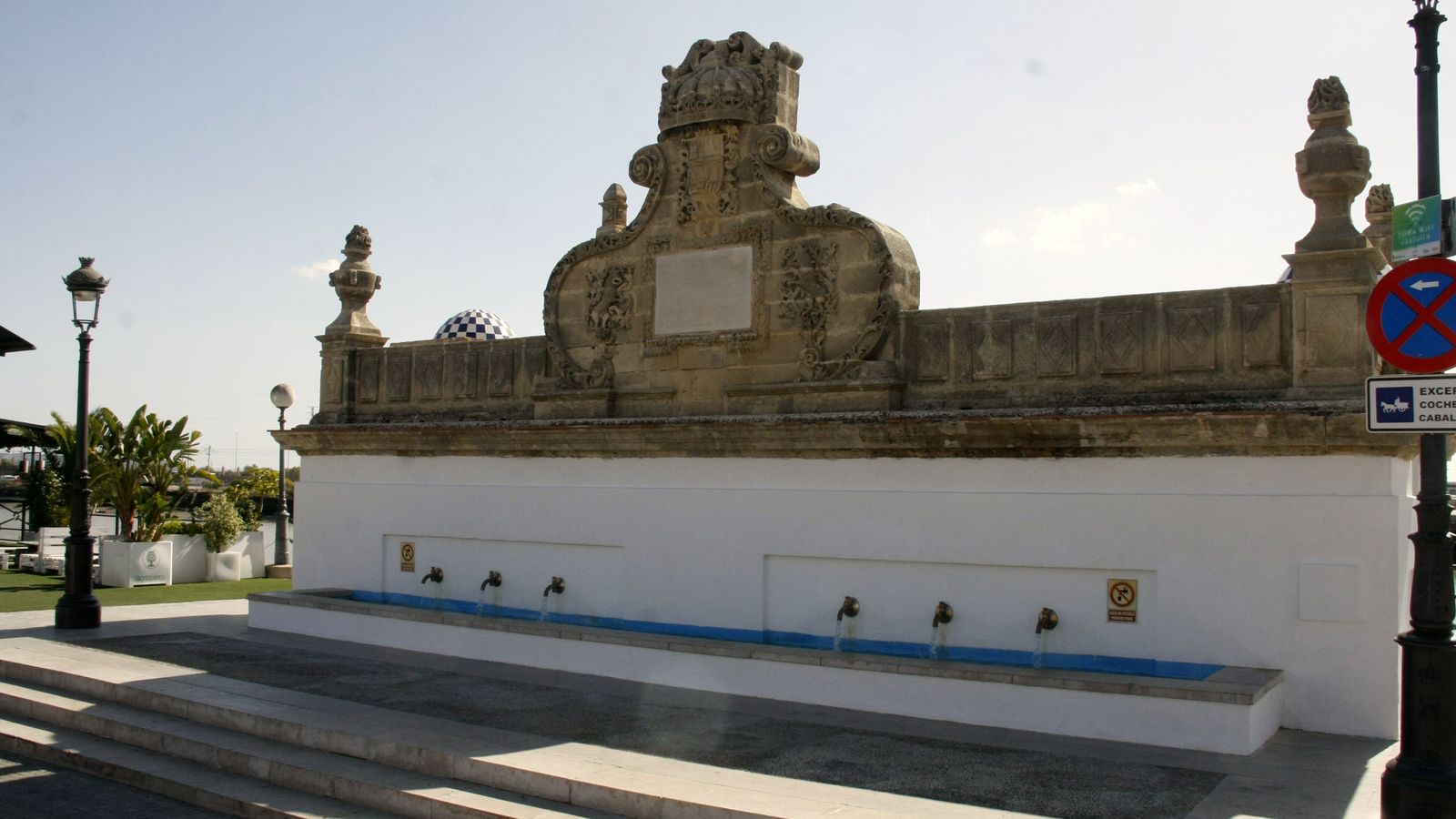 Estado actual que presenta la fuente de Las Galeras de El Puerto.