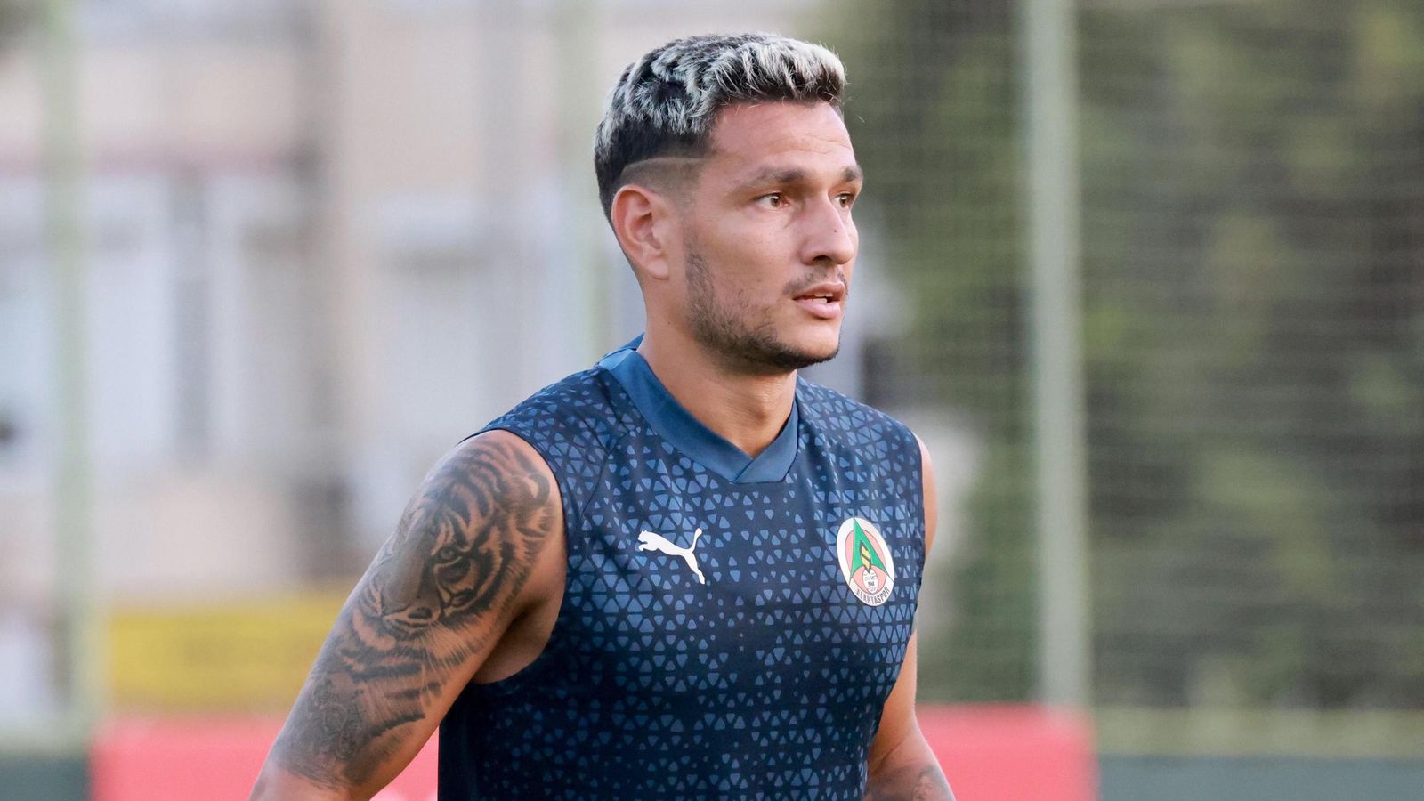 Rony Lopes entrenando con el Alanyaspor turco