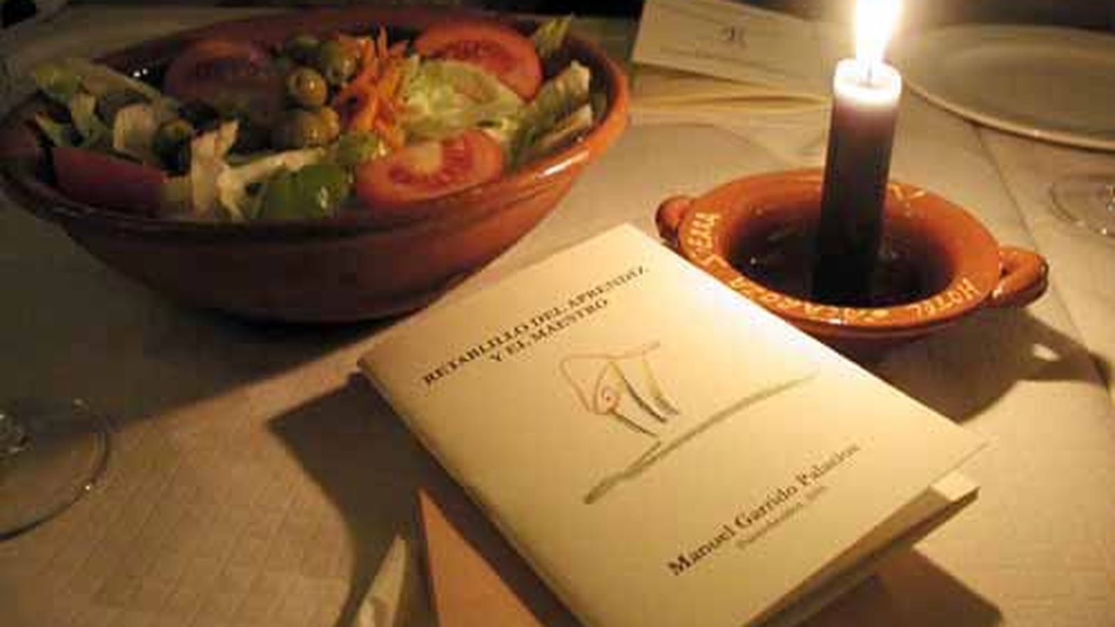 Librito de 'Tabula Rosa' entregado en Veladas anteriores.