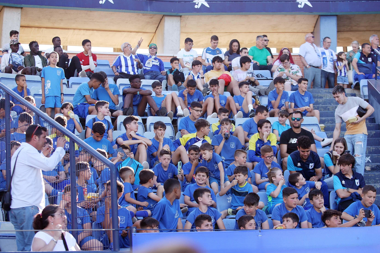 Imágenes del ambiente en el Recre-Jerez