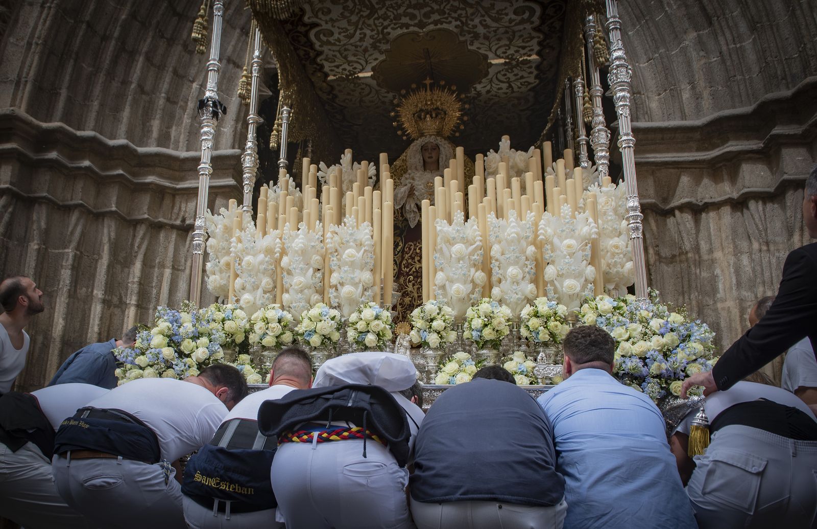 La Hermandad de San Esteban , en imágenes