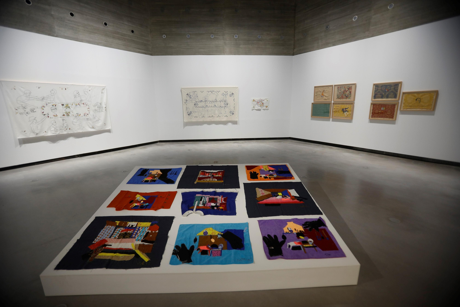 Las exposiciones 'Coser el río' y 'Naturaleza perturbada' en el C3A de Córdoba, en imágenes