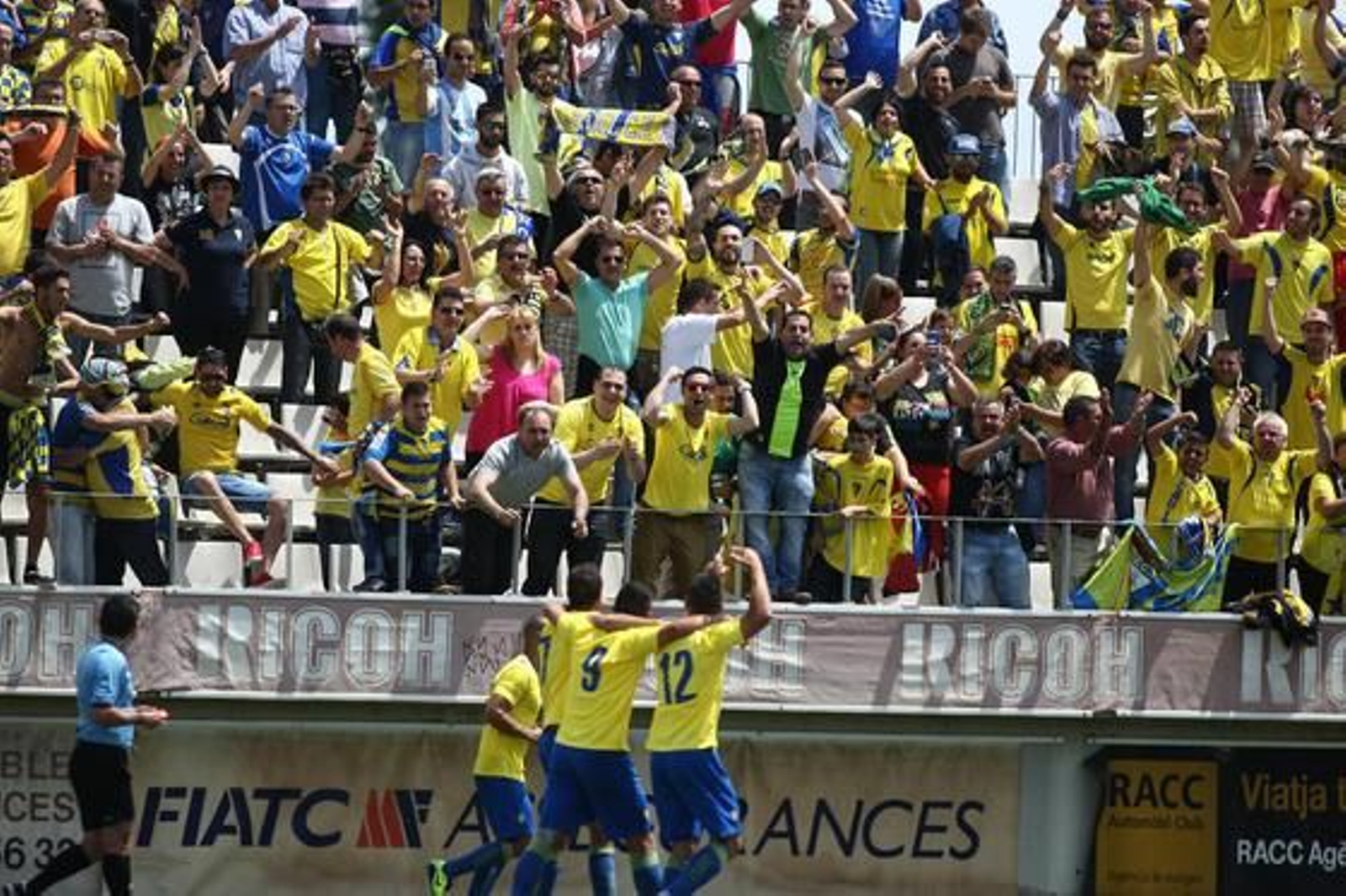 Las imágenes del L'Hospitalet-Cádiz