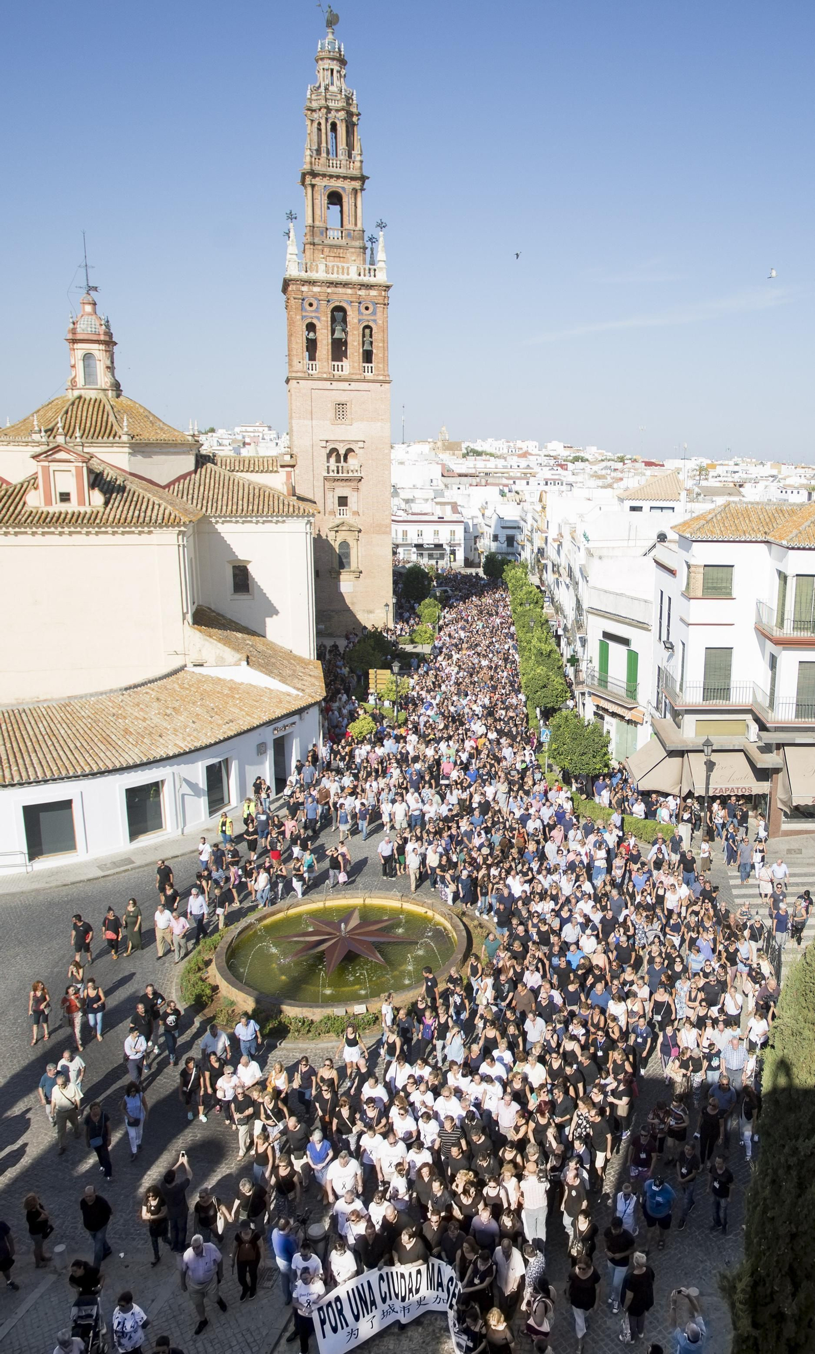 Manifestación en Carmona para exigir más seguridad