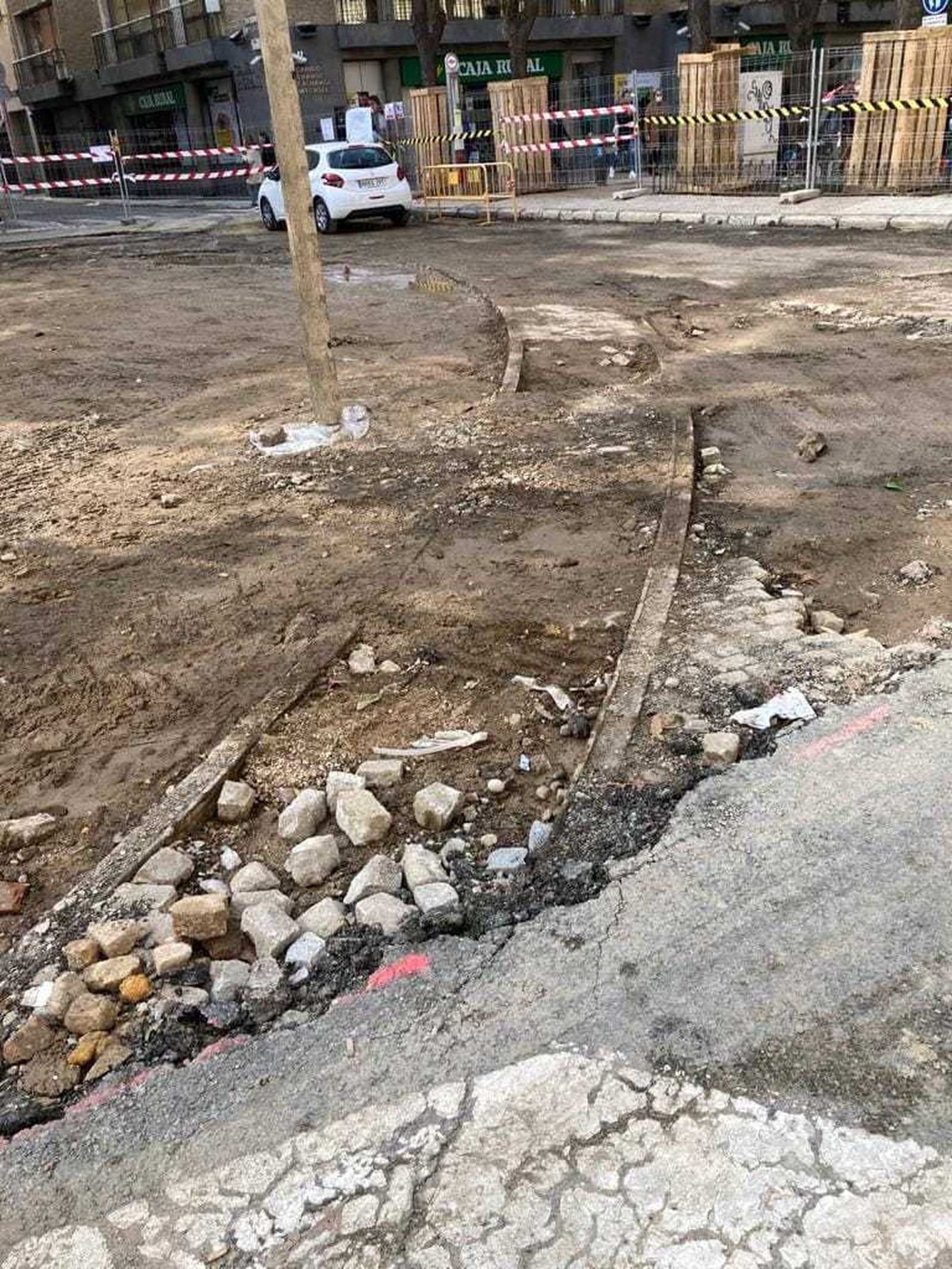 Tramo de vías descubierto en la Magdalena.