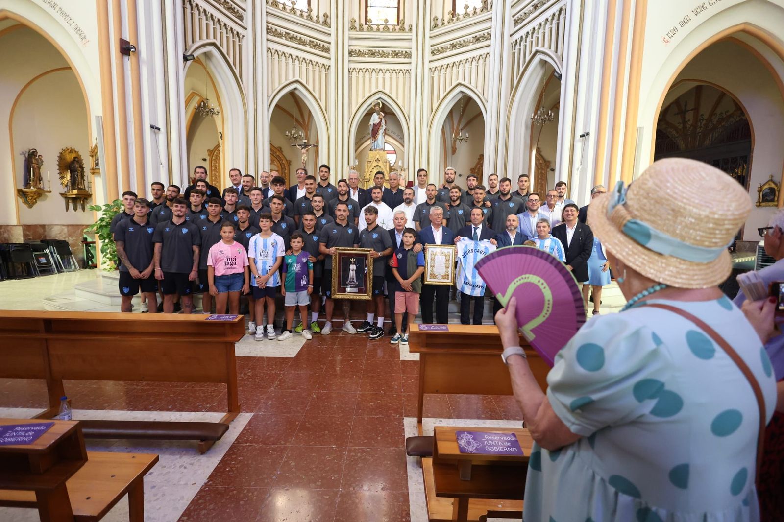 Las fotos del Málaga CF en su visita al Cautivo