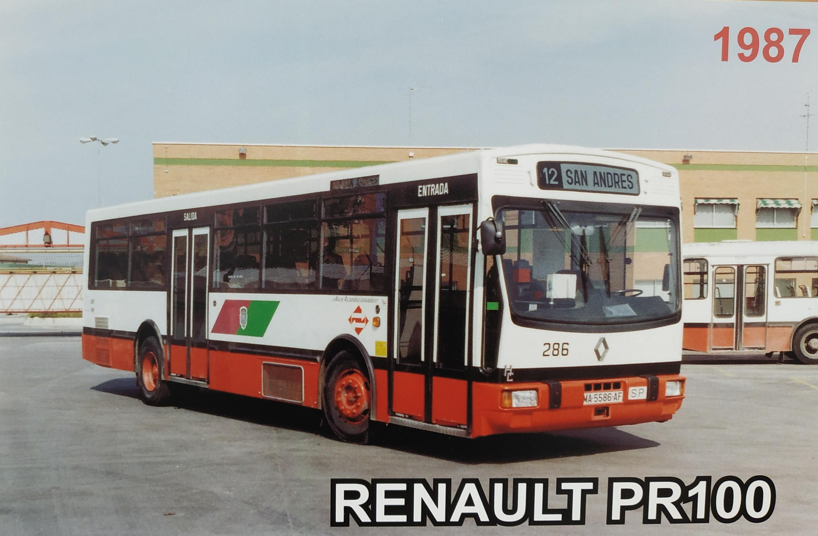 Fotos de los autobuses usados por la EMT de Málaga en sus 70 años de historia