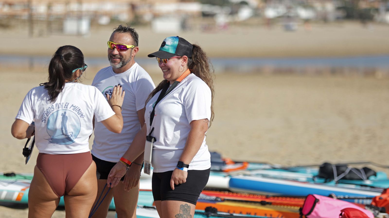 Fotos de la II concentración de paddel surf en la playa de Getares